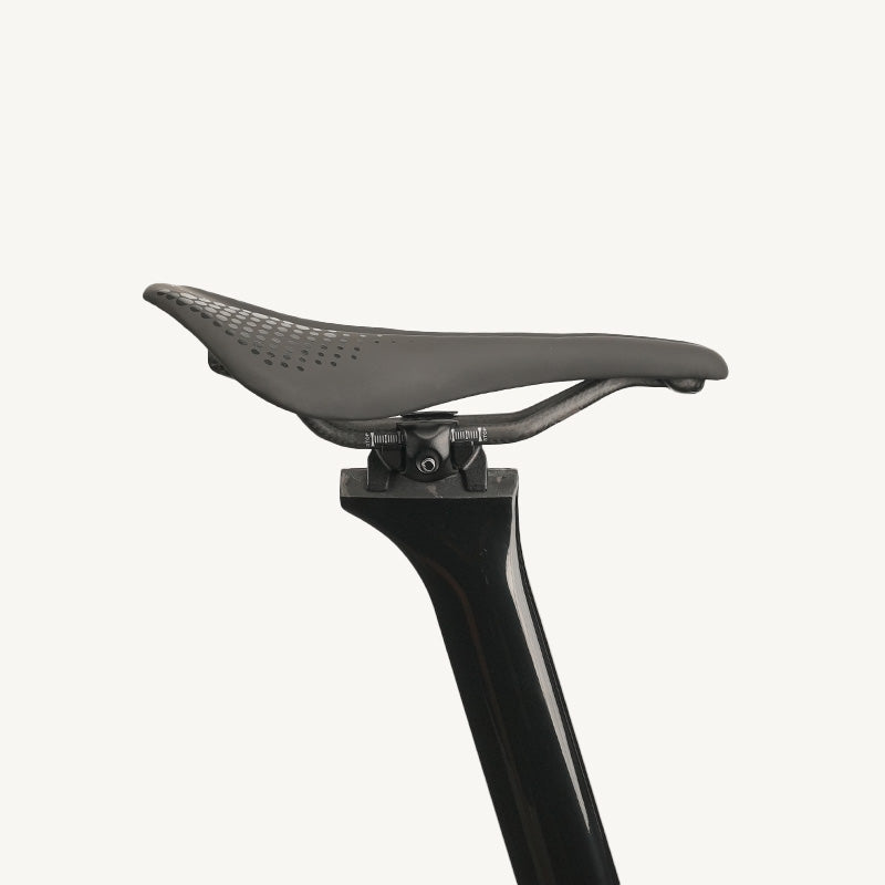 Comfort Lightweight CL MAX Carbon Saddle - YOELEO